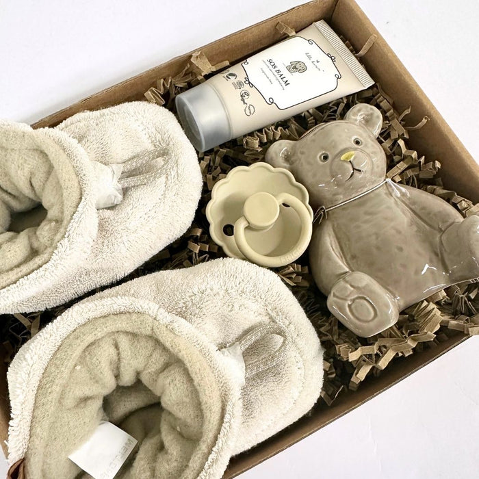 Barselsgave | Beige gave til mor og baby