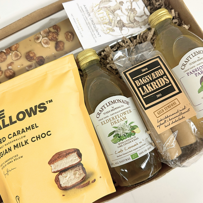 Gave med lemonade og lækkerier