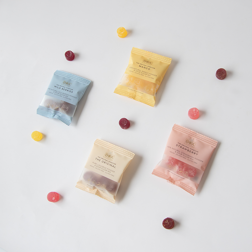 Just the winegum flowpack sampak fra Box The Original med fire forskellige smage - Mango, skovbær, skovbær/lakrids og jordbær.