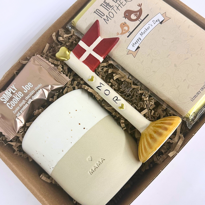 Gave til mor | 'To the best mother'