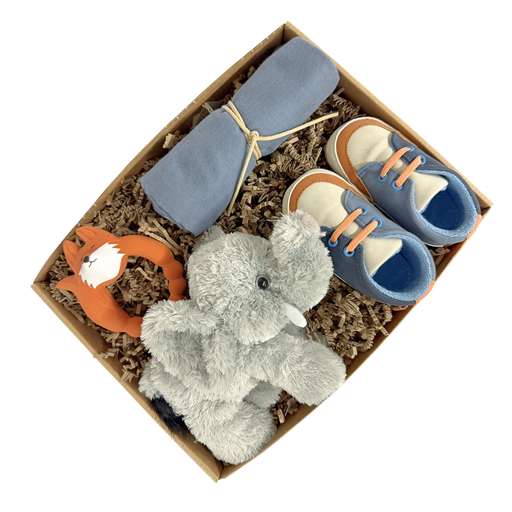 Baby gaveæske med elefant bamse, babysko, bidering og stofble