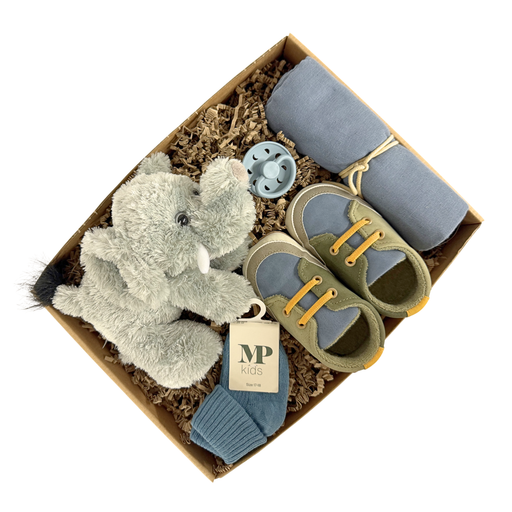 Baby gaveæske med elefant bamse, babysko, sut og MP sokker