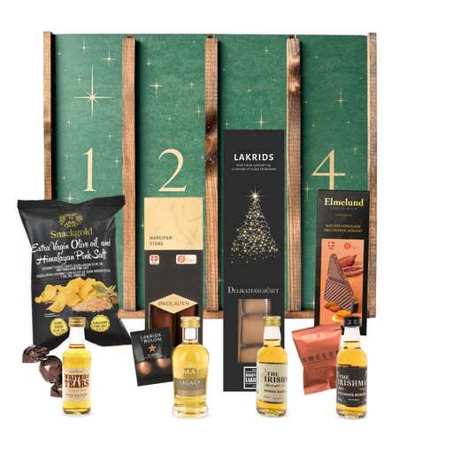 Adventskalender til en der elsker whisky. Indpakket i eksklusiv trækasse med 4 låger og spændende smagsvarianter.
