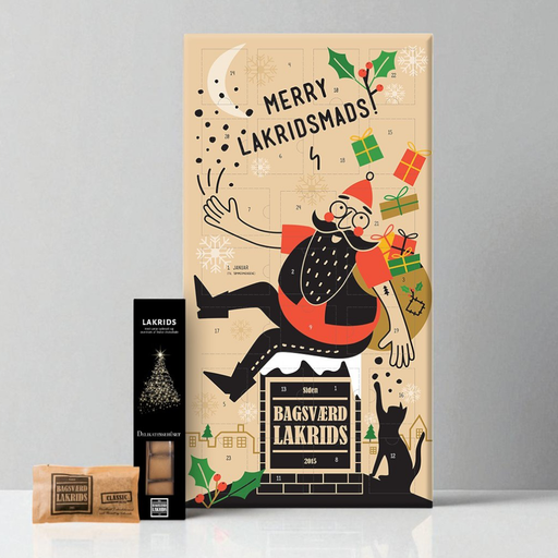 Julekalender fra Bagsværd Lakrids 2025. Køb årets store julekalendernyhed fra Bagsværd lakrids hos Delikatessehuset og få medsendt to gratis lakridsgaver.