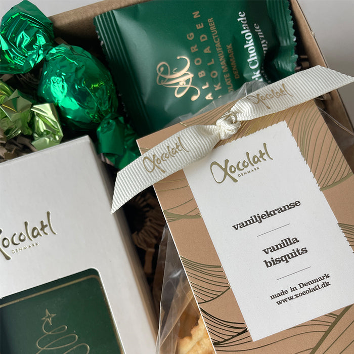 røn julehygge med chokolade og vaniljekranse Closeup