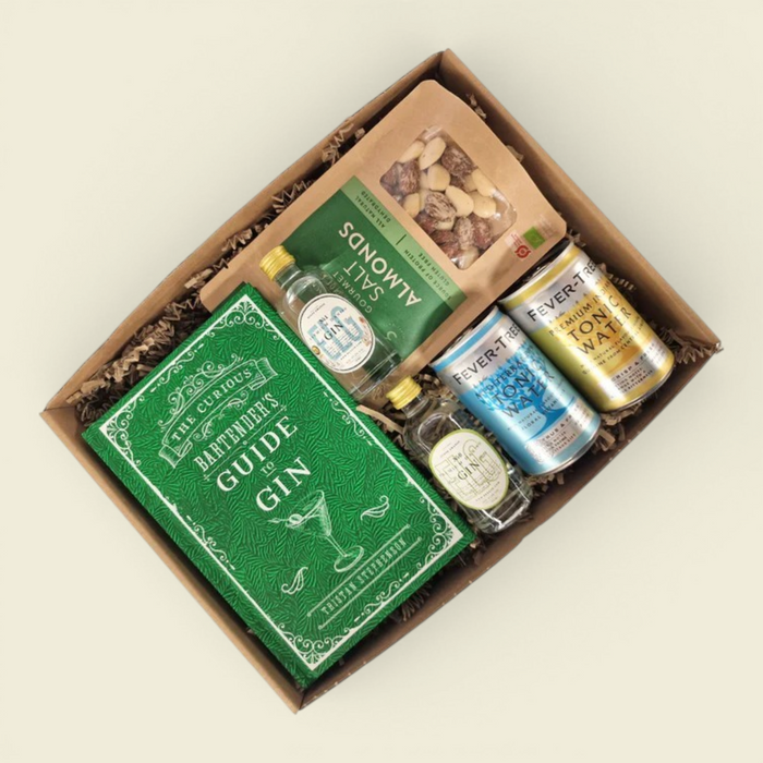 Gaveæske med gin & tonic, salte mandler og bog 'Bartenders guide to GIN'