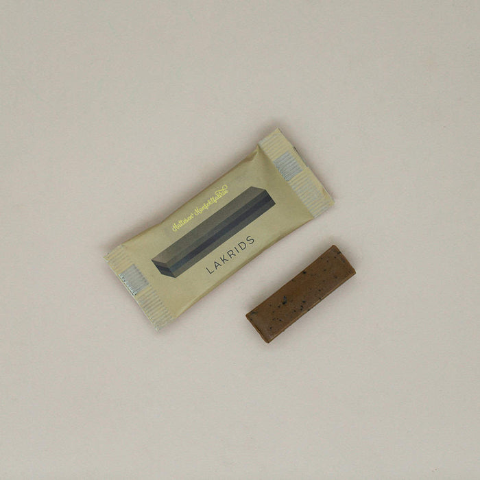 Mini Ærøstang med lakrids fra Hattesen's Konfektfabrik