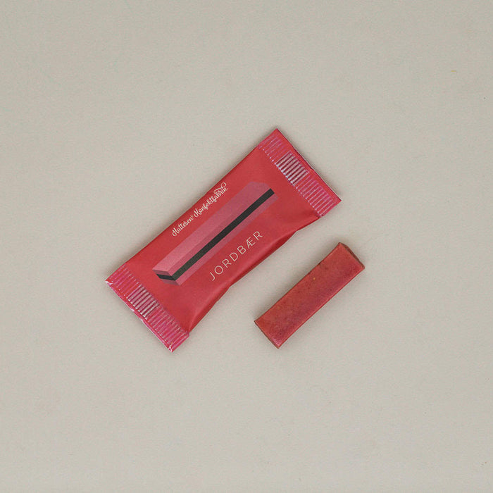 Mini Ærøstang med jordbær fra Hattesen's Konfektfabrik