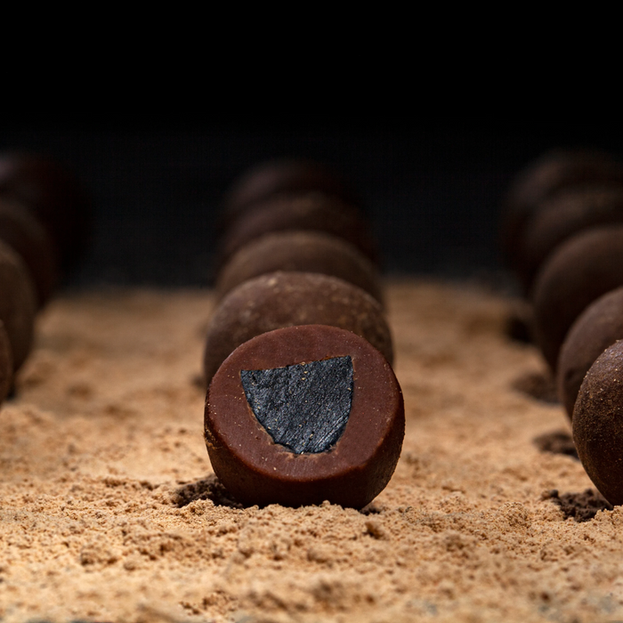 &nbsp;Denne variant er farligt vanedannende, og var den første lakrids der blev produceret ud fra ideen om at forene lakrids og chokolade.