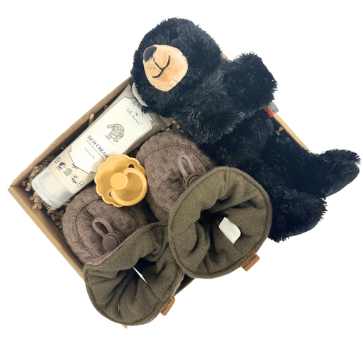 Lille gave med krammeven, futter, sut og creme