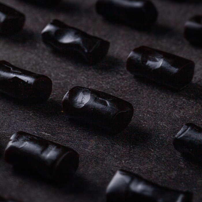 Salty Liquorice er et udsøgt stykke saltlakrids med salmiak - og den er den absolutte favorit i Skandinavien.